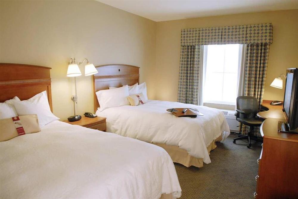 Hampton Inn & Suites Mystic Rum bild