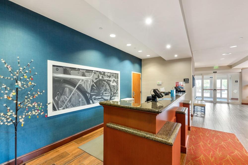 Hampton Inn & Suites Mystic Exteriör bild