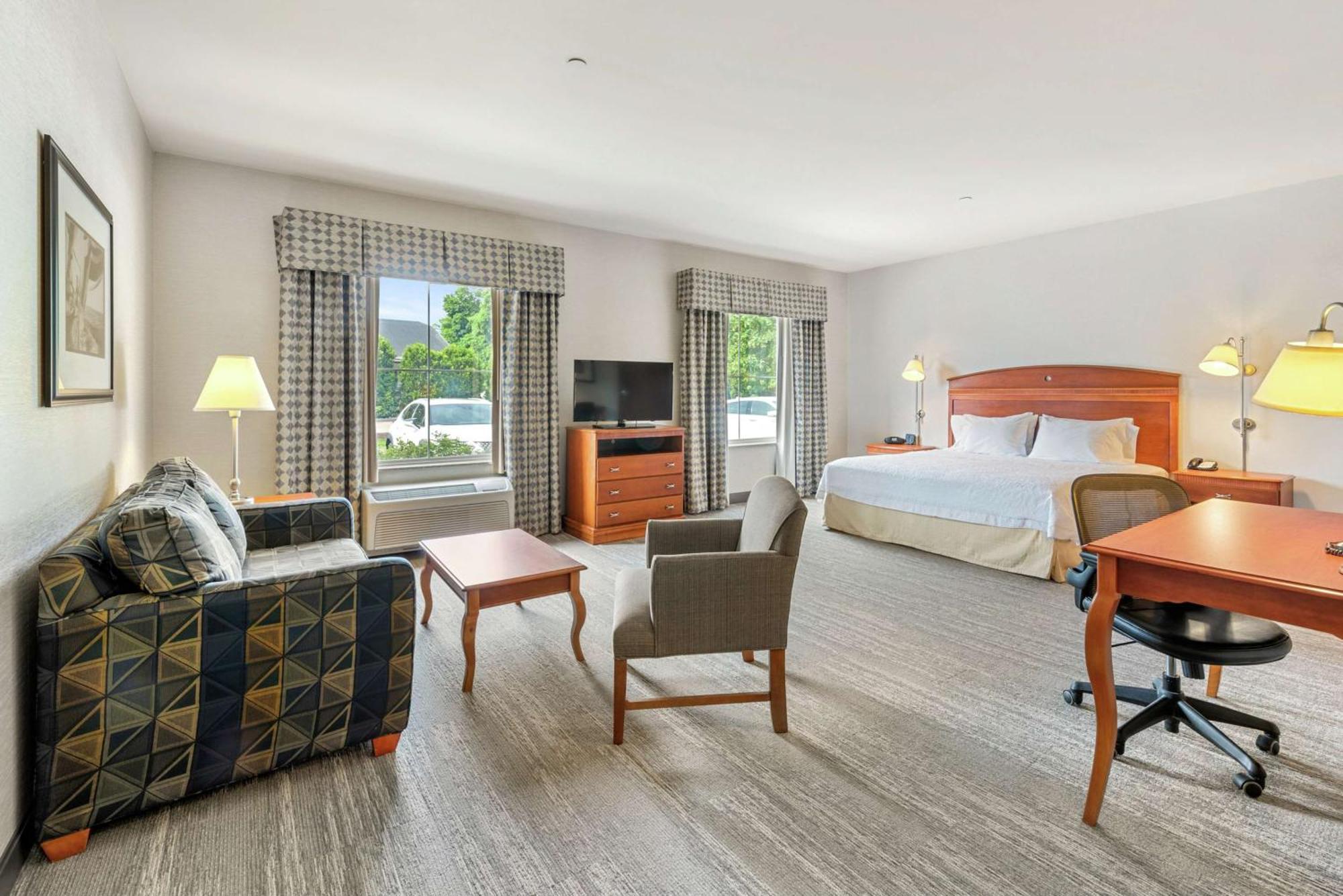 Hampton Inn & Suites Mystic Exteriör bild